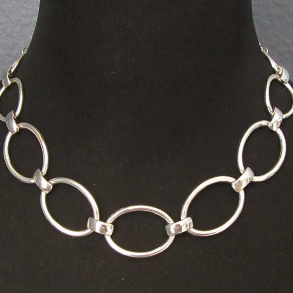 Premier Designs Silver Necklace